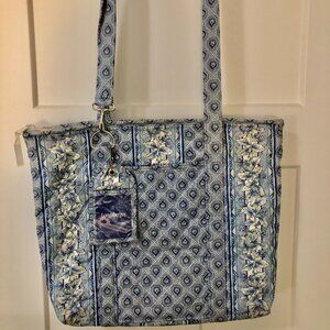 Longaberger Blue Provincial stripe 2000 Quilted Bee bag tote